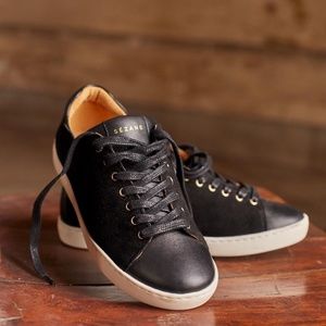 Seźane Jack Sneakers (6.5 / Like New)